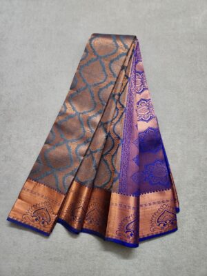 Kanjivaram Pure Silk Saree - Grey - Image 2