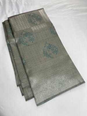 Silver Silk saree - Silver color - Image 3